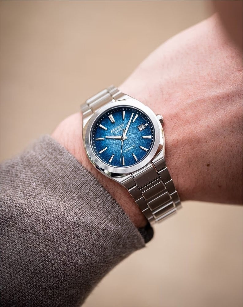 Casio Edifice Automatic EFK-200D-2ADR Erkek Kol Saati