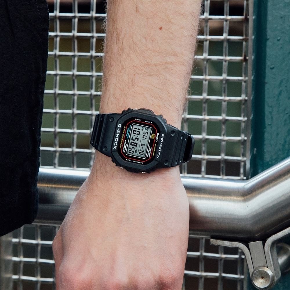 Casio G-SHOCK DW-5600RL-1DR Erkek Kol Saati